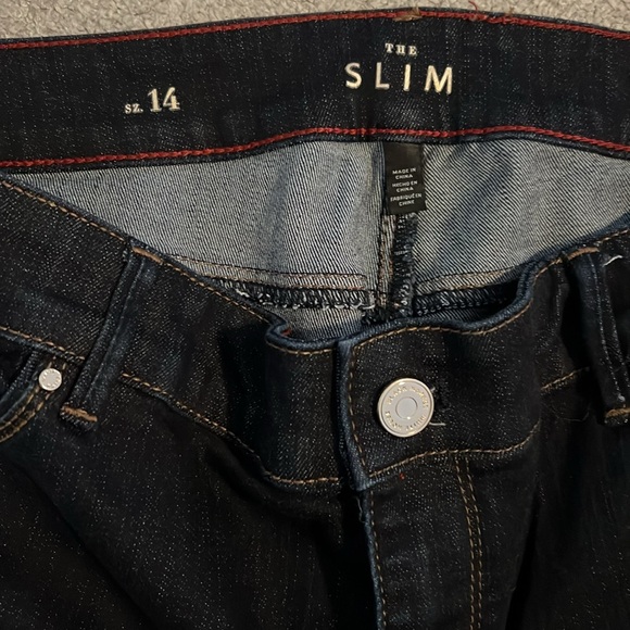 WHBM dark wash slim jean size 14 - Picture 2 of 4